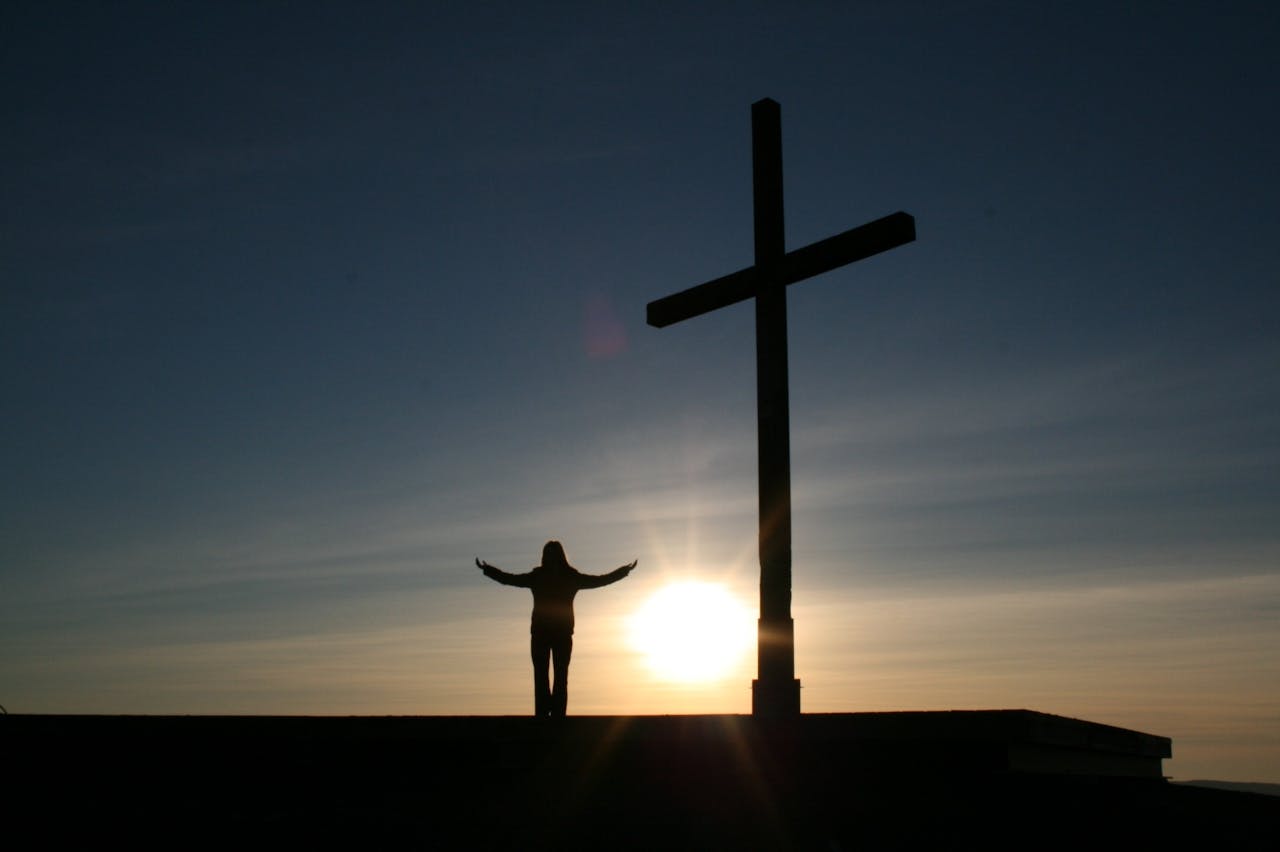 person clinic cross religion 54333 1
